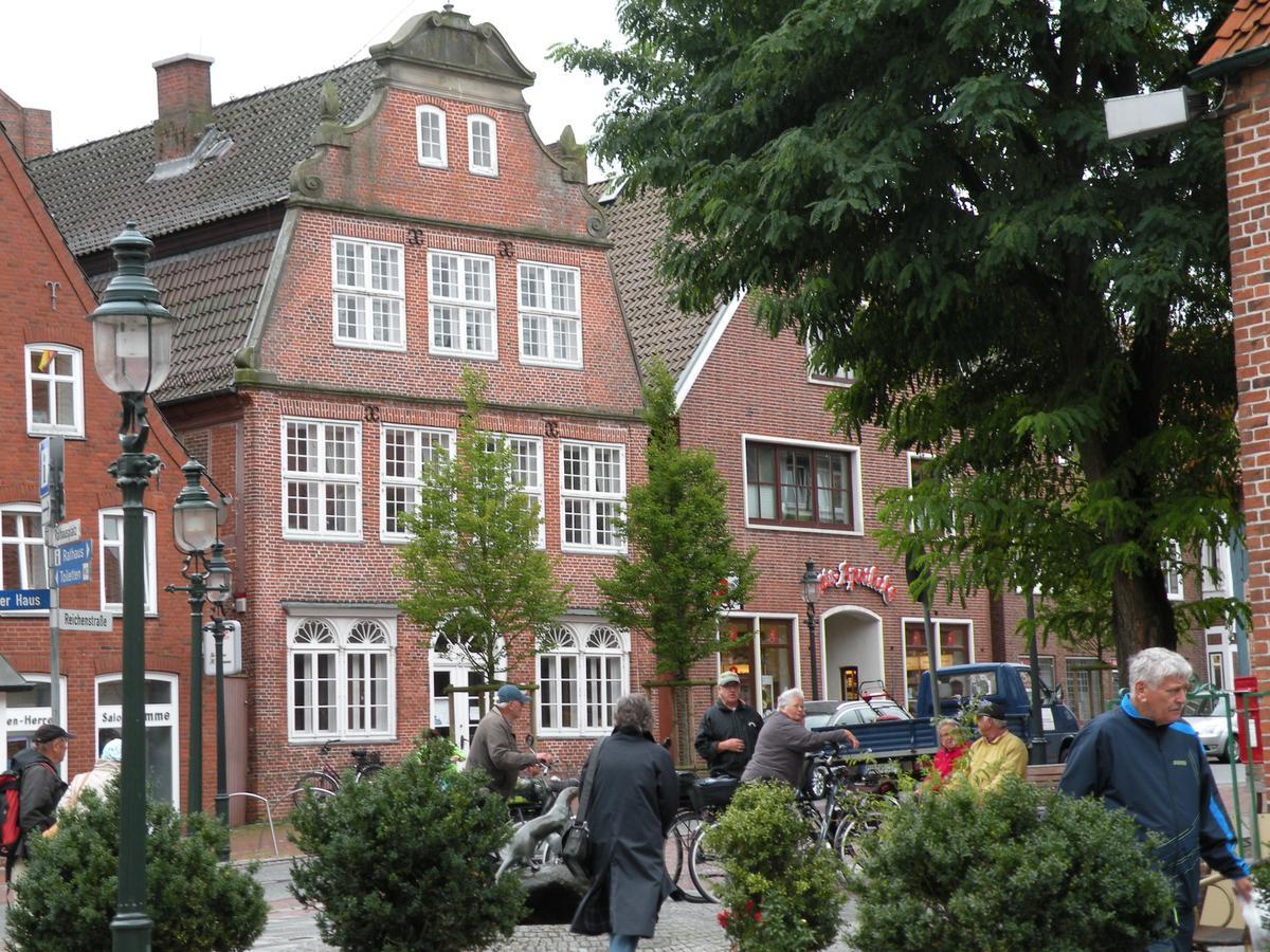 Altes Pastorenhus - Land Und Meer Osterbruch Bagian luar foto